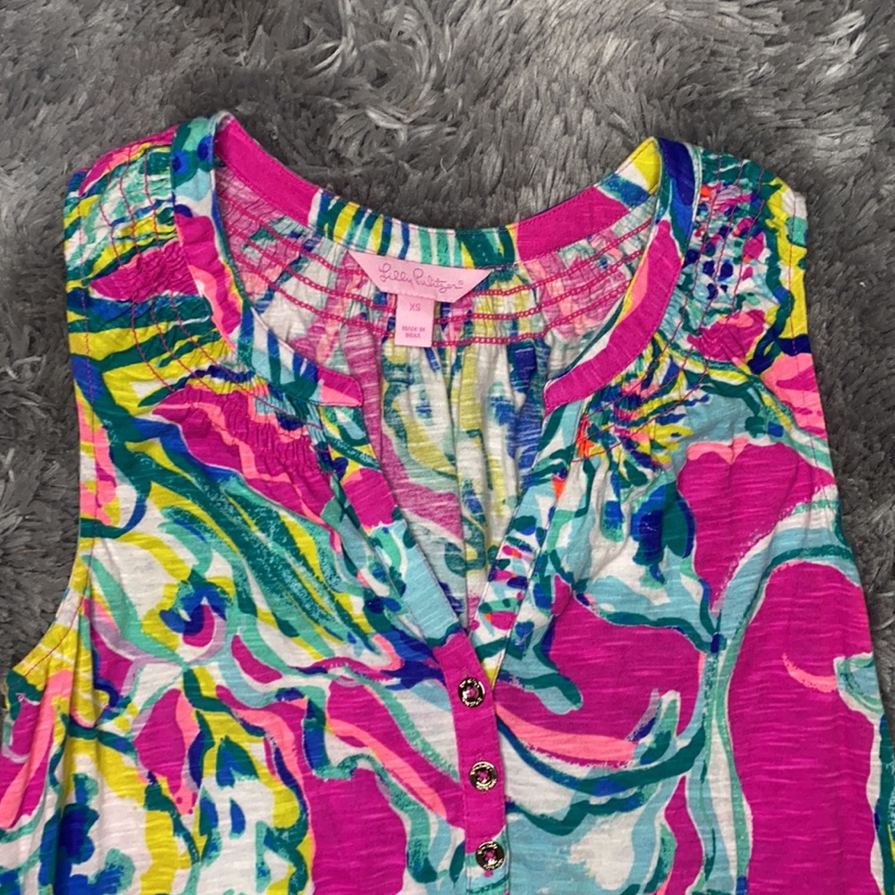 Lilly Pulitzer Pink Blue Essie Button Sleeveless Top Size X-Small - Picture 5 of 13
